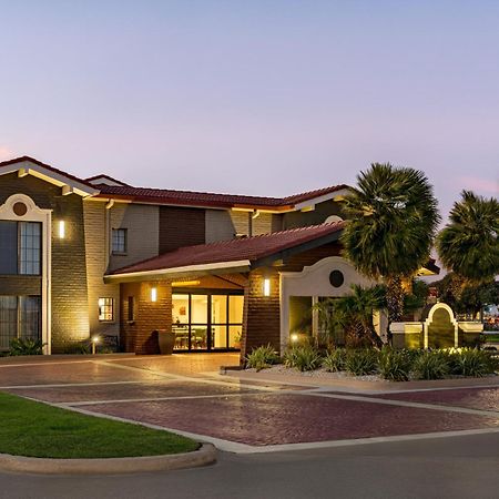 La Quinta Inn By Wyndham Виктория Екстериор снимка