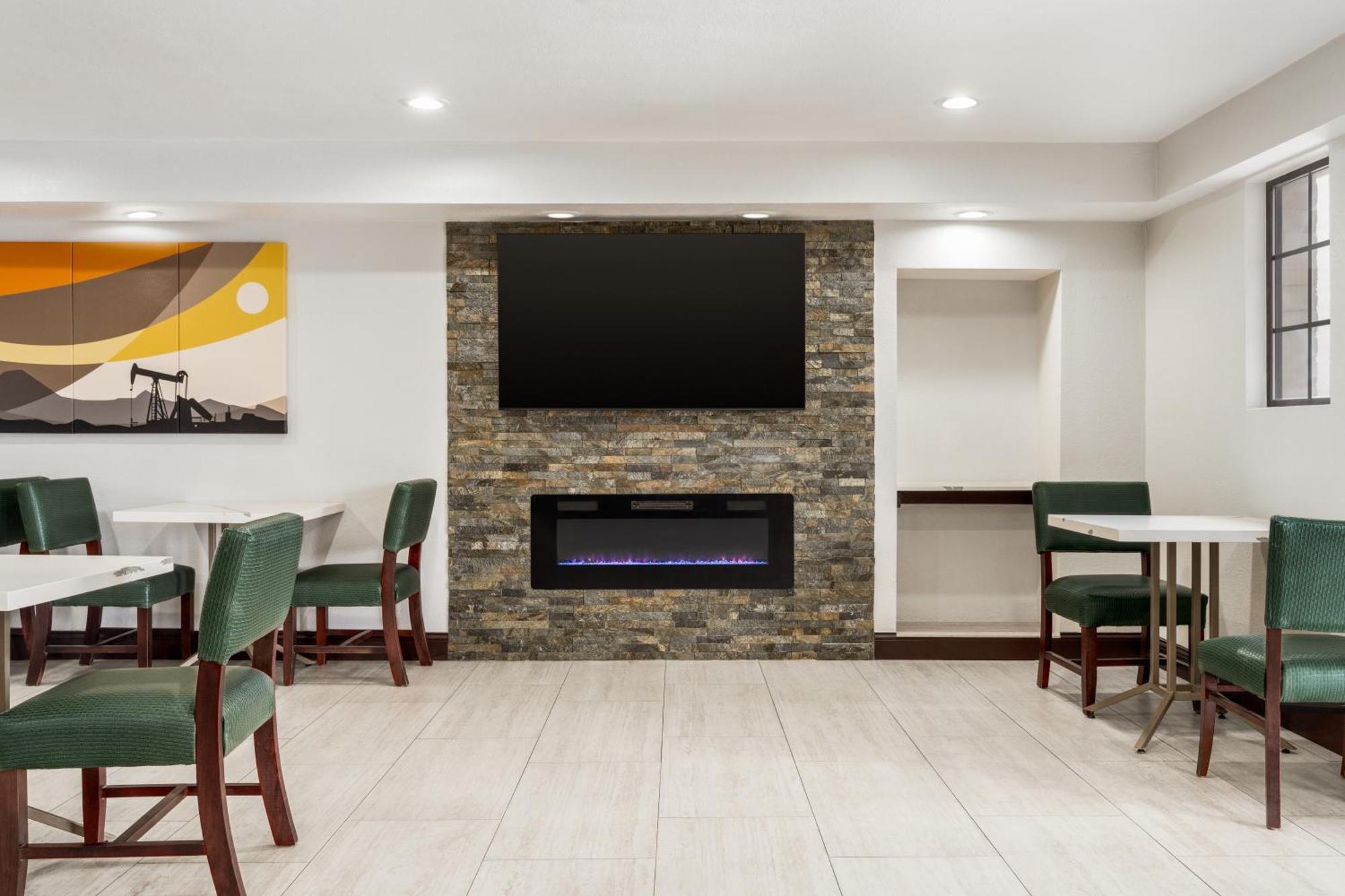 La Quinta Inn By Wyndham Виктория Екстериор снимка